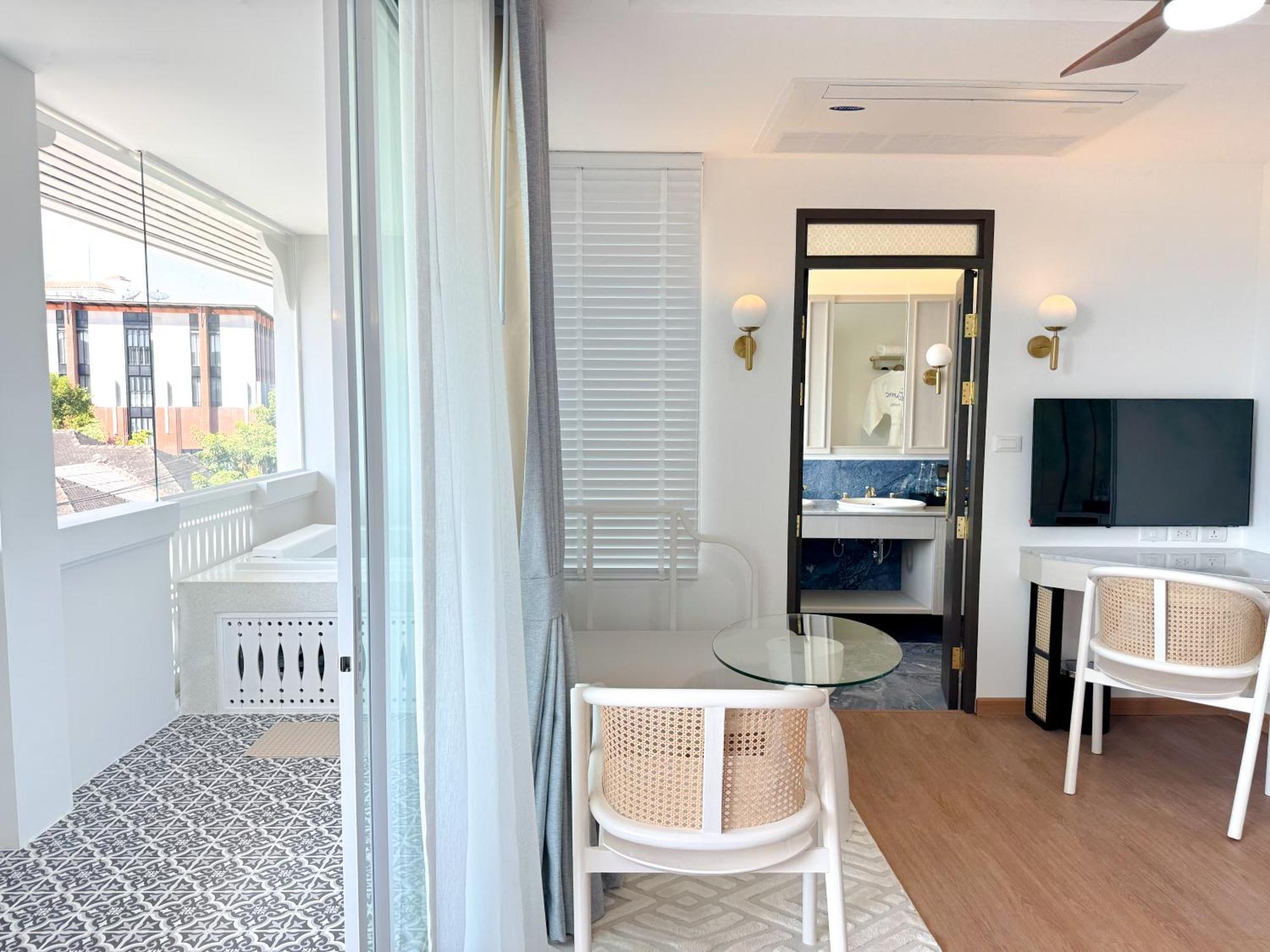 Away Chiang Mai Thapae Resort A Vegan Retreat Экстерьер фото