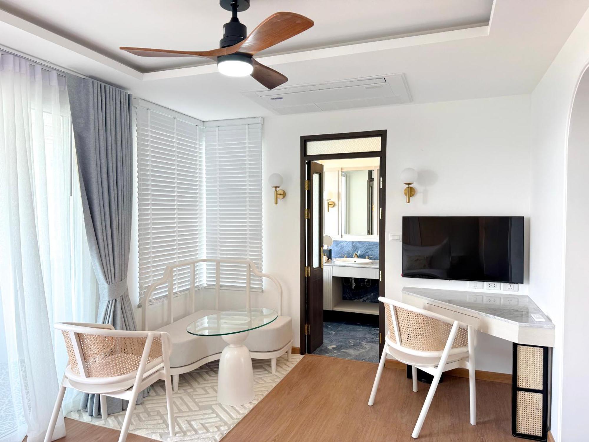 Away Chiang Mai Thapae Resort A Vegan Retreat Номер фото